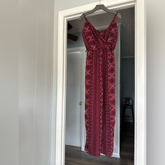 🛍️ Rue 21 maroon , blue, white wide leg jumpsuit. Never worn. Excellent /con. - Picture 8 of 8